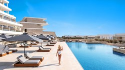 XL Cyprus Cap St Georges Hotel & Resort CSTG Mainpool 071