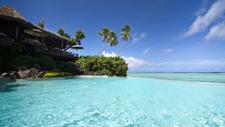 XL Pacific Resort Aitutaki Cook Islands Restaurant Pool Area