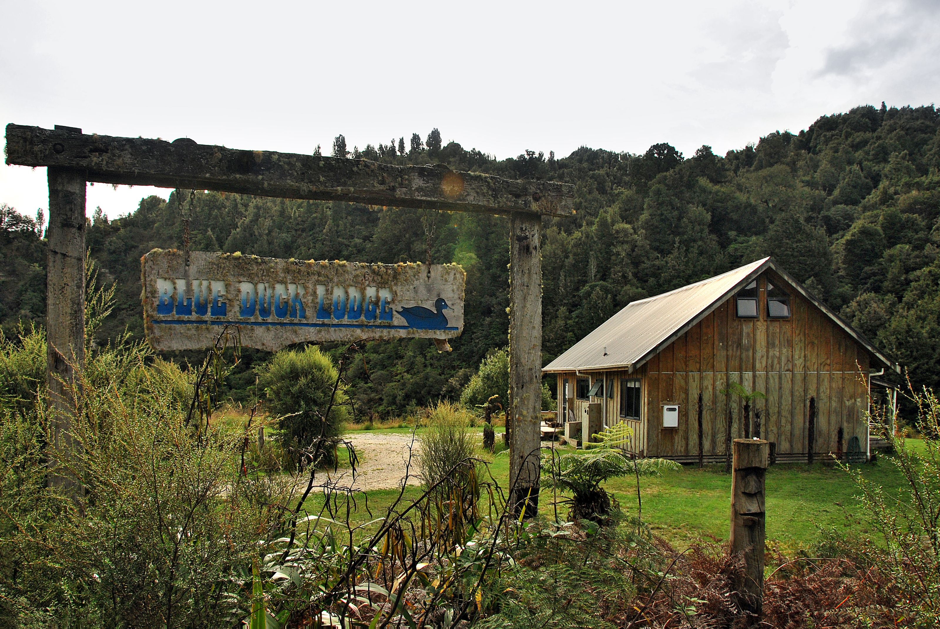 Xl New Zealand Whakahoro Blue Duck Lodge