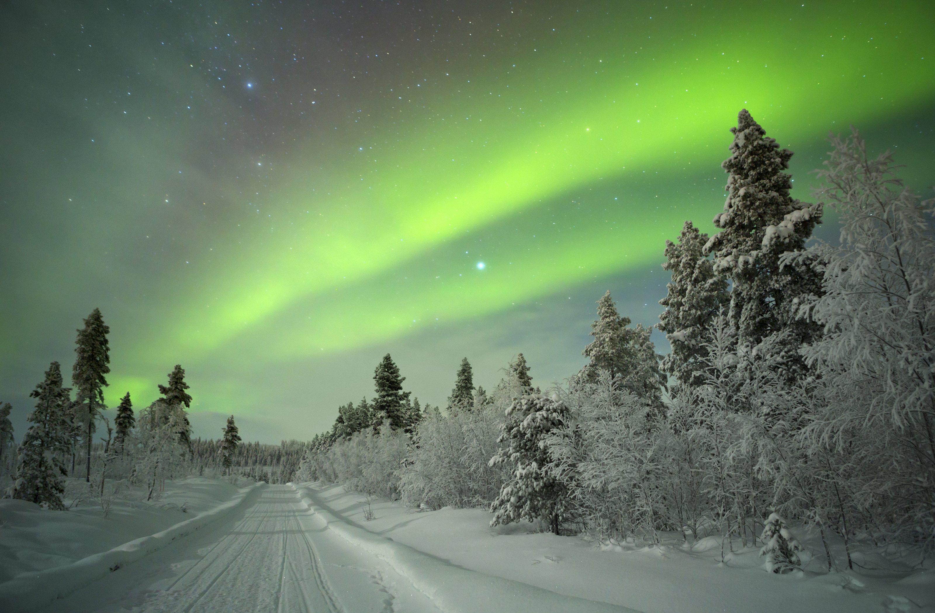 XL Finland Lapland Winter Snow Northern Light