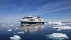 XL Cruise HX MS Fram Exterior1