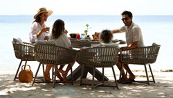 XL Maldiverne Vakkaru Family Breakfast Amaany Restaurant