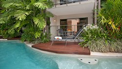 Xl Australia Shantara Resort Spa Port Douglas Apartment Terrasse Pool Sunbed