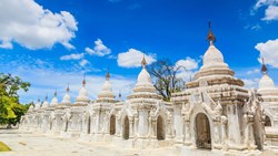 Xl Burma Mandalay Kuthodaw Temple Myanmar