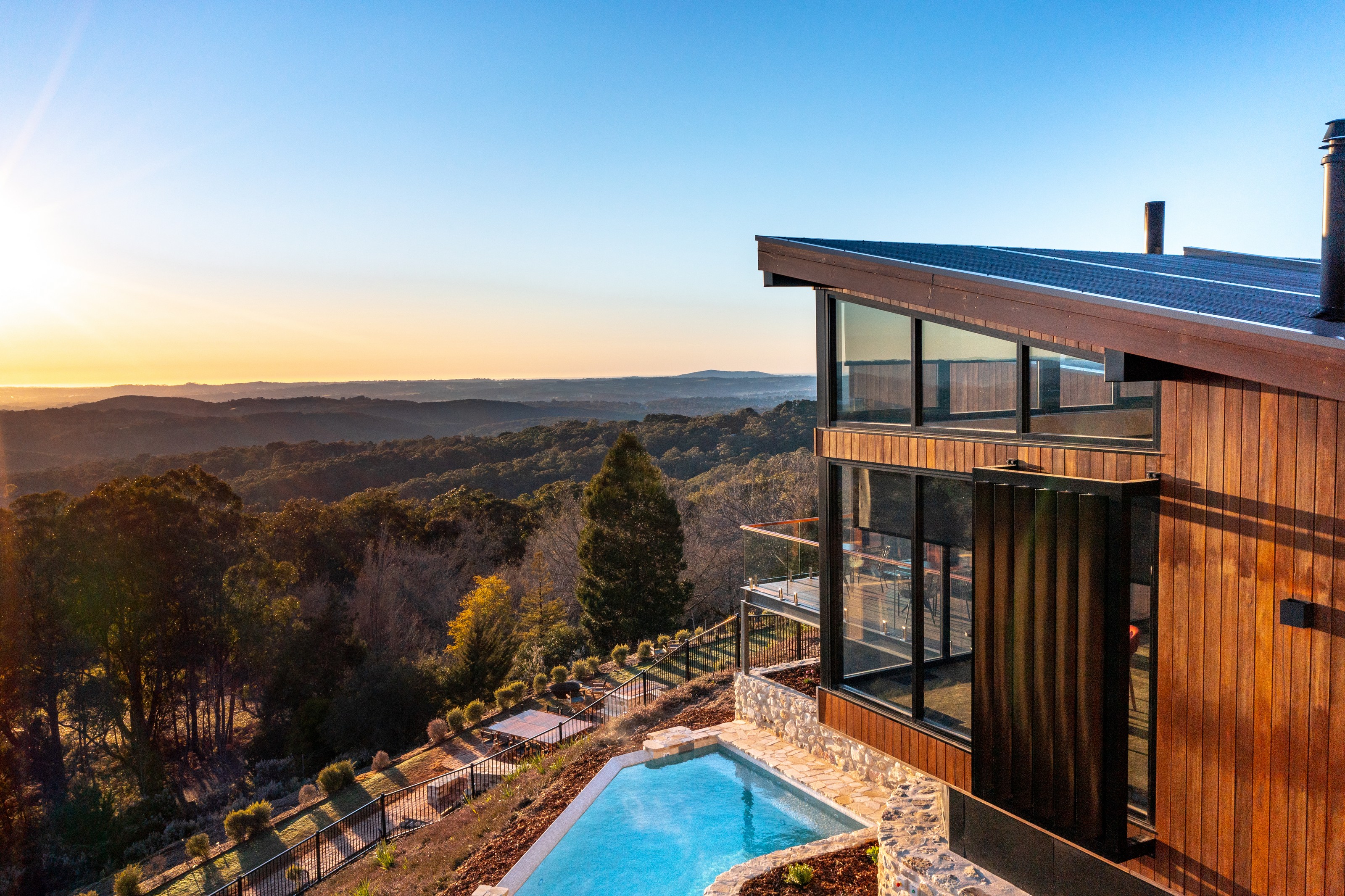 XL Australia Sequoia Lodge Hotel Exterior View