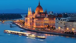 XL Scenic Jasper Budapest Aften