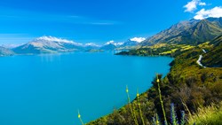 XL Lake Wakatipu Southern Lakes South Island New Zealand View Lookout Nature