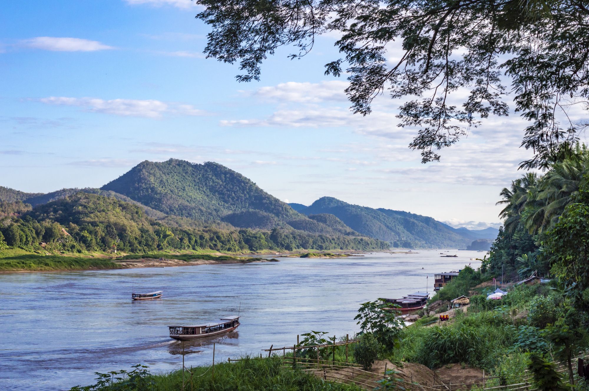 Xl Laos Luang Prabang Mekongriver View