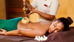 XL Sri Lanka Jetwing Ayurveda Pavilions Kati Basti Treatment (2)