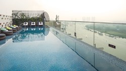 Xl Vietnam Saigon Liberty Central Riverside Swimmingpool