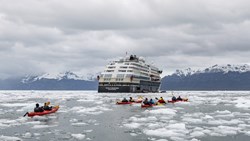 XL Cruise HX Roald Amundsen Exterior1