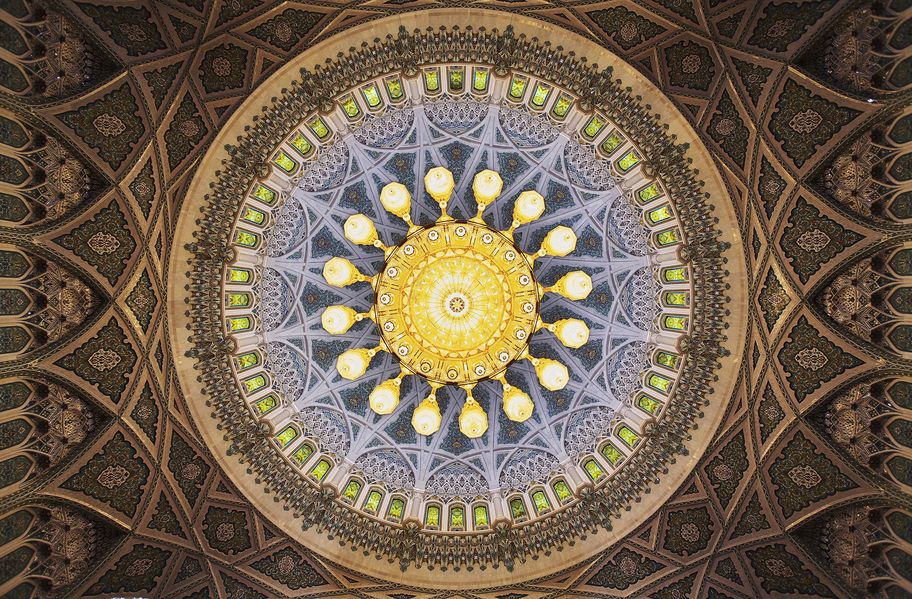XL Oman Muscat Grand Mosque Ceiling