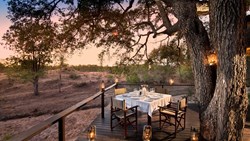 Xl Southafrica Lodge Andbeyond Ngala Safari Lodge Family Suite Exterior Sunset