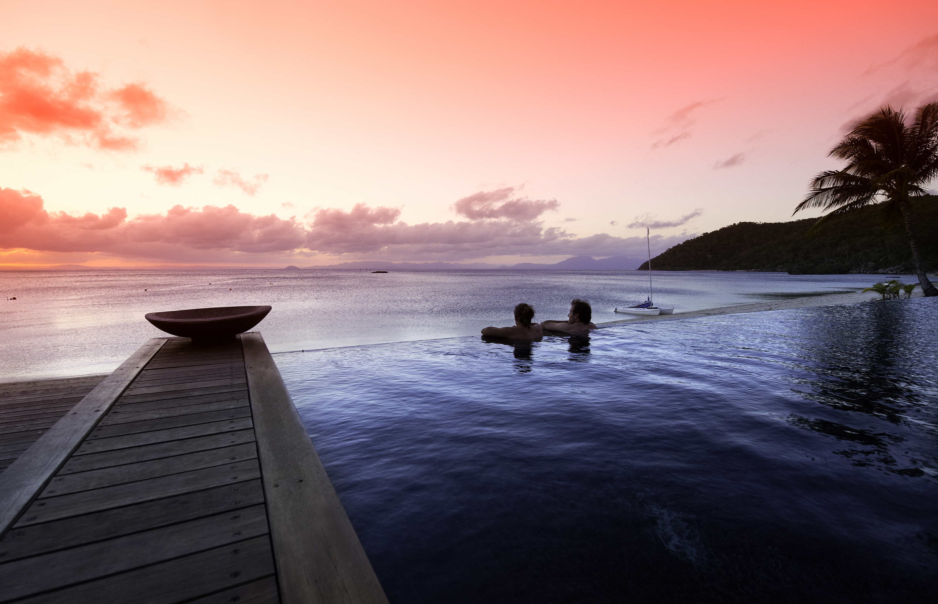 Xl Australia Orpheus Island Great Barrier Reef Sunset Pool Couple