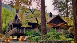 Xl USA Oregon Grants Pass Weasku Inn Historic Lodge Exterior Firepit