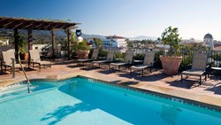 XL Usa Californi Canary Hotel, Santa Barbara Pool