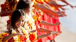 Xl Hawaii Hula Girls Dance On Beach