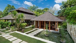 Xl Bali Villa Pangi Gita Fountains By Study