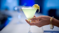 XL Celebrity Reflection Martini Drink Martini Bar