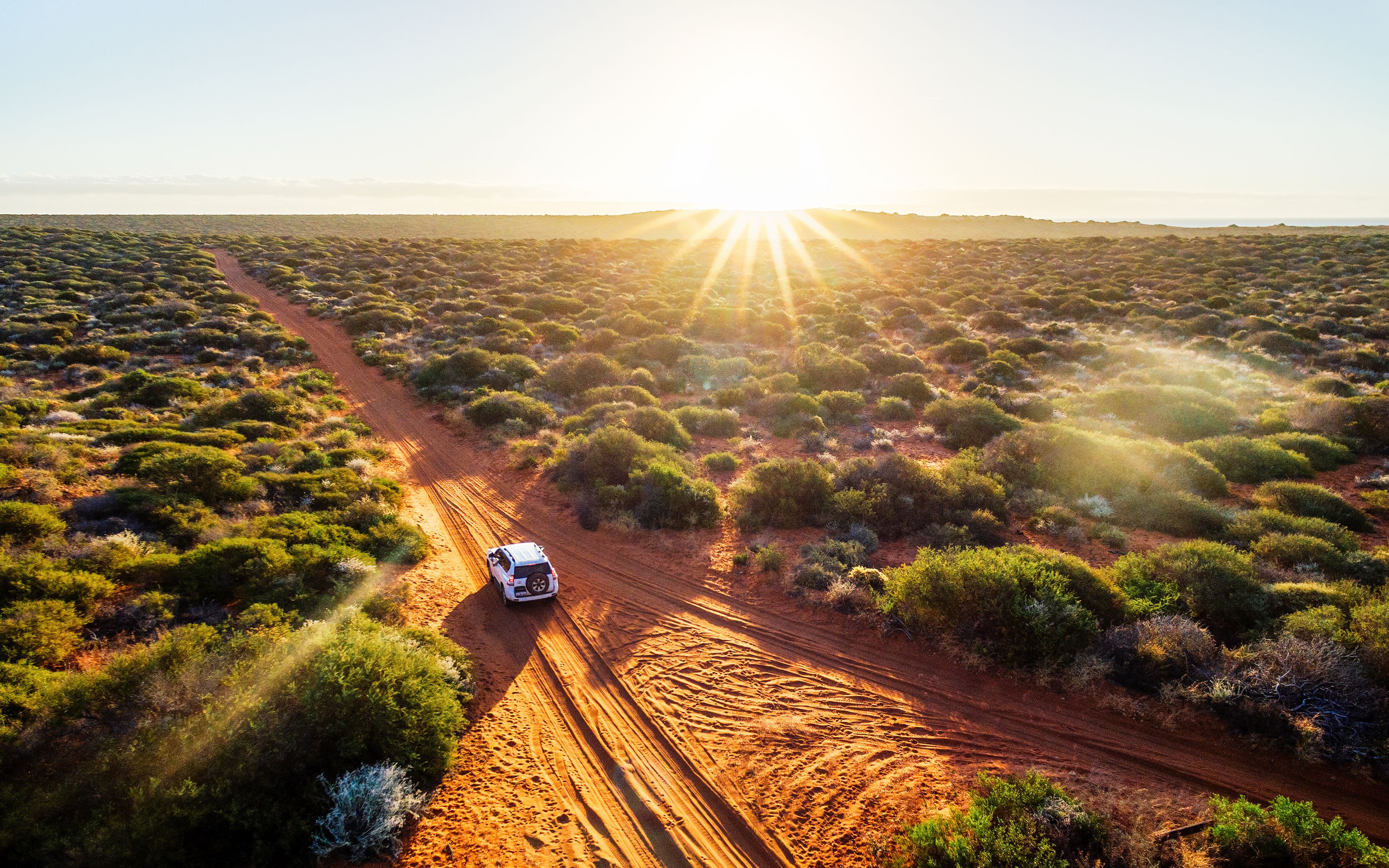 Xl Australia Red Sand Unpaved Road 4Wd Aerial