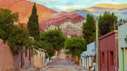 XL Argentina Purmamarca And Seven Coloured Moutains