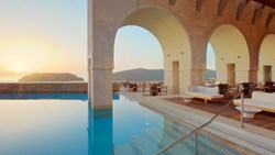 XL Greece Crete Hotel Blue Palace Arsenali Lounge Bar Pool Sunset