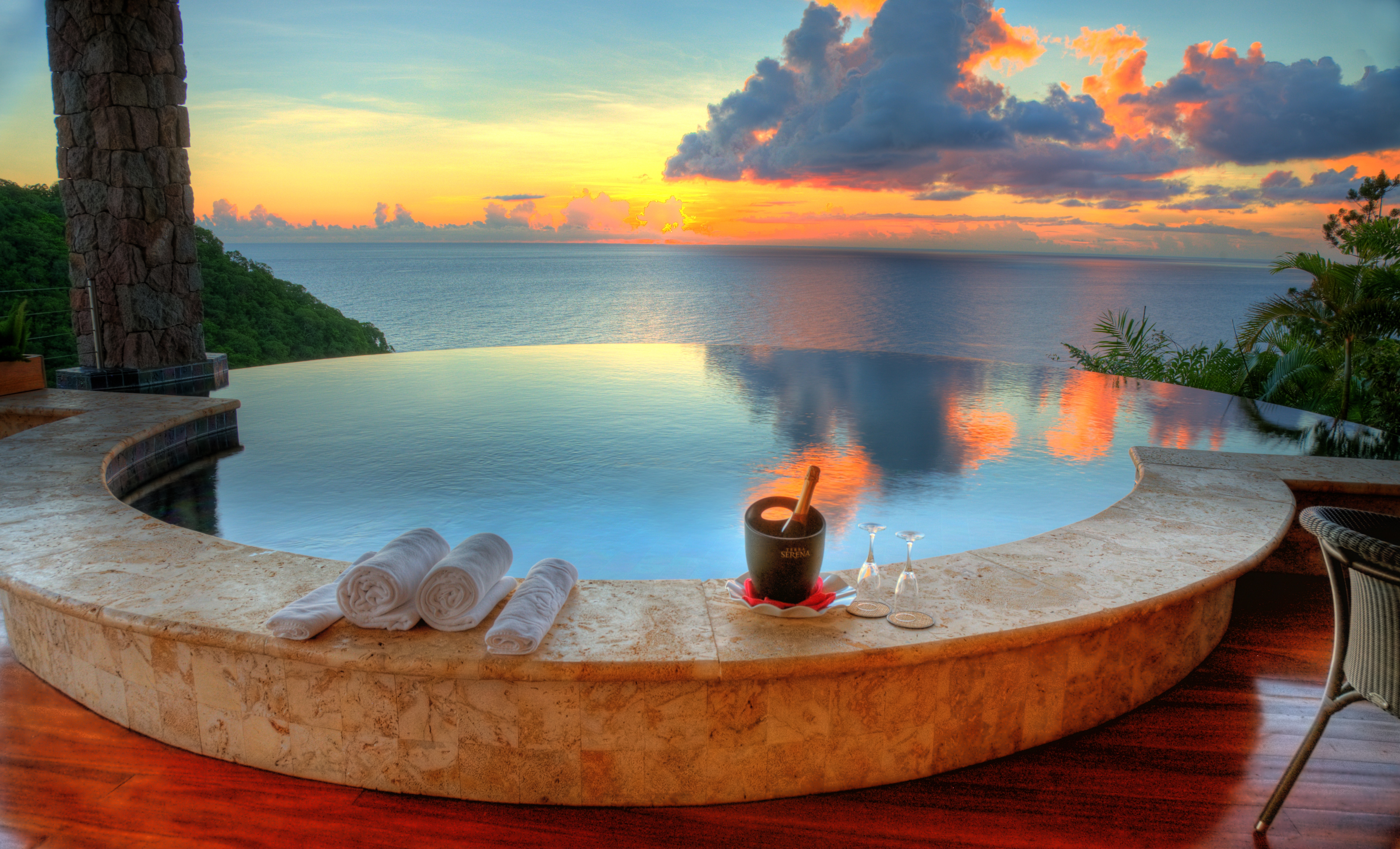 XL Caribbean St. Lucia Jade Mountain Infinity Pool Champagne Sunset