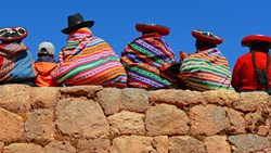 XL Peru Sacred Valley Peruvian Ladies Inca Wall