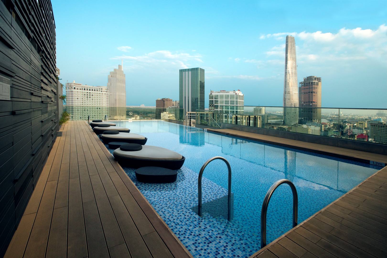 Xl Vietnam Saigon Liberty Central Saigon Citypoint Hotel Pool Daylight