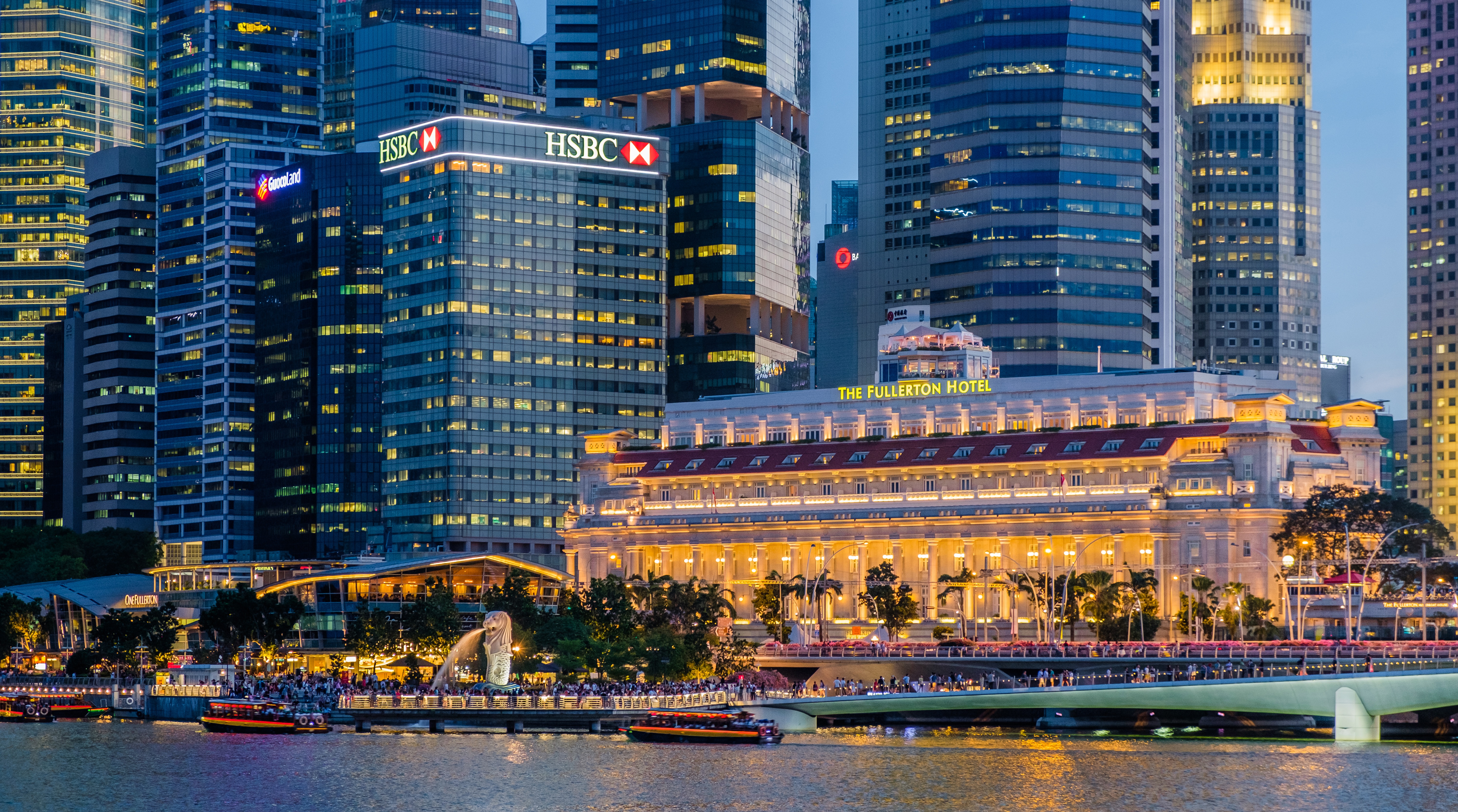 Xl Singapore The Fullerton Hotel Exterior Evening Cropped