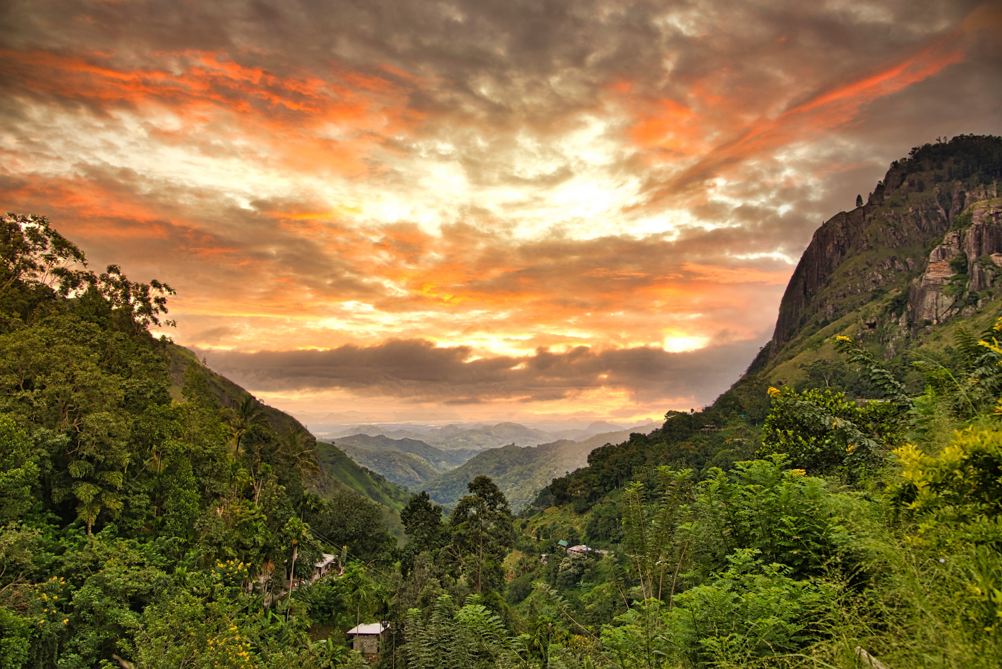 XL Sri Lanka Sunset Landscape