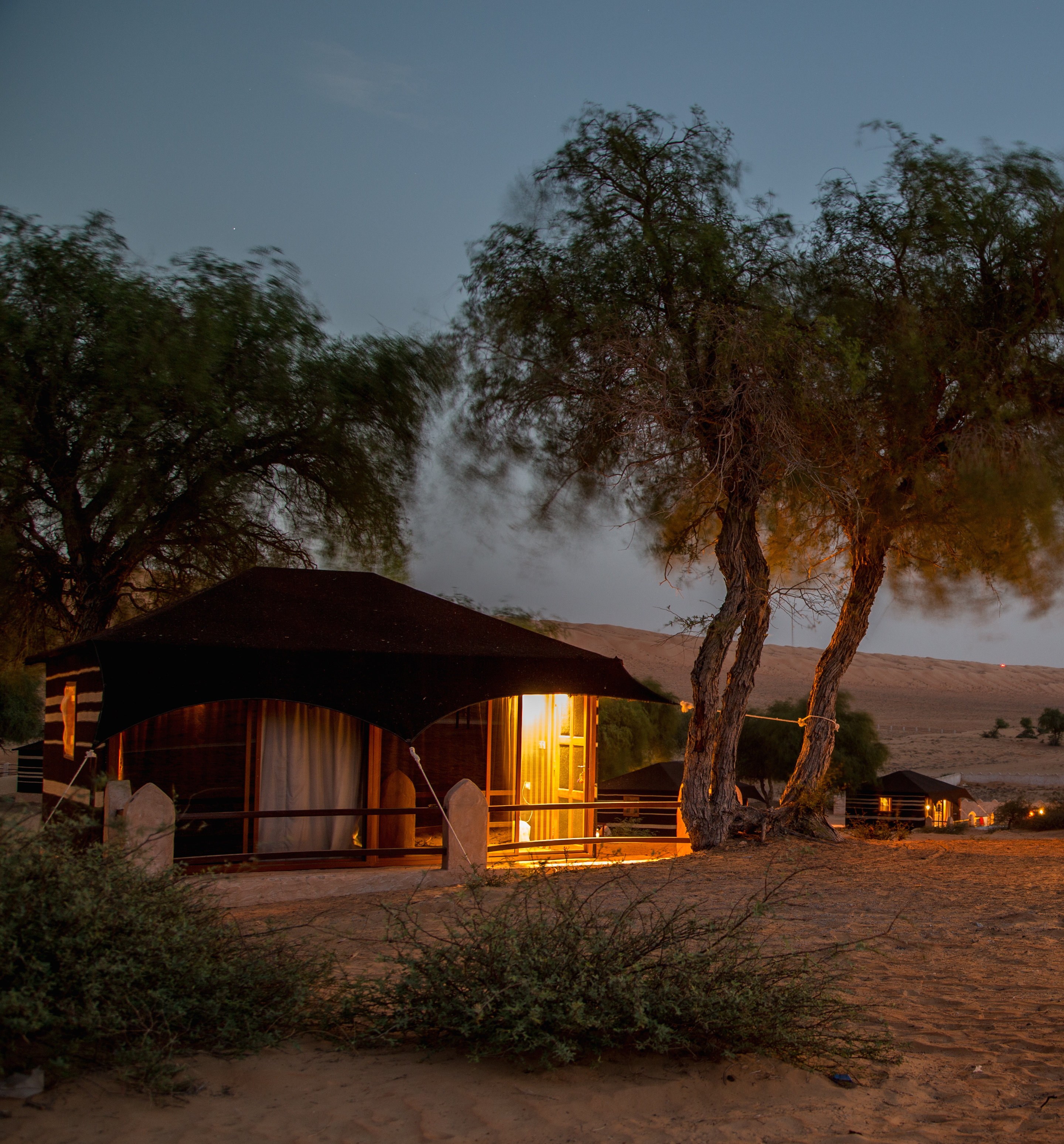 Xl Oman Wahiba Sands 1000 Nights Camp Sheikh Tent Evening