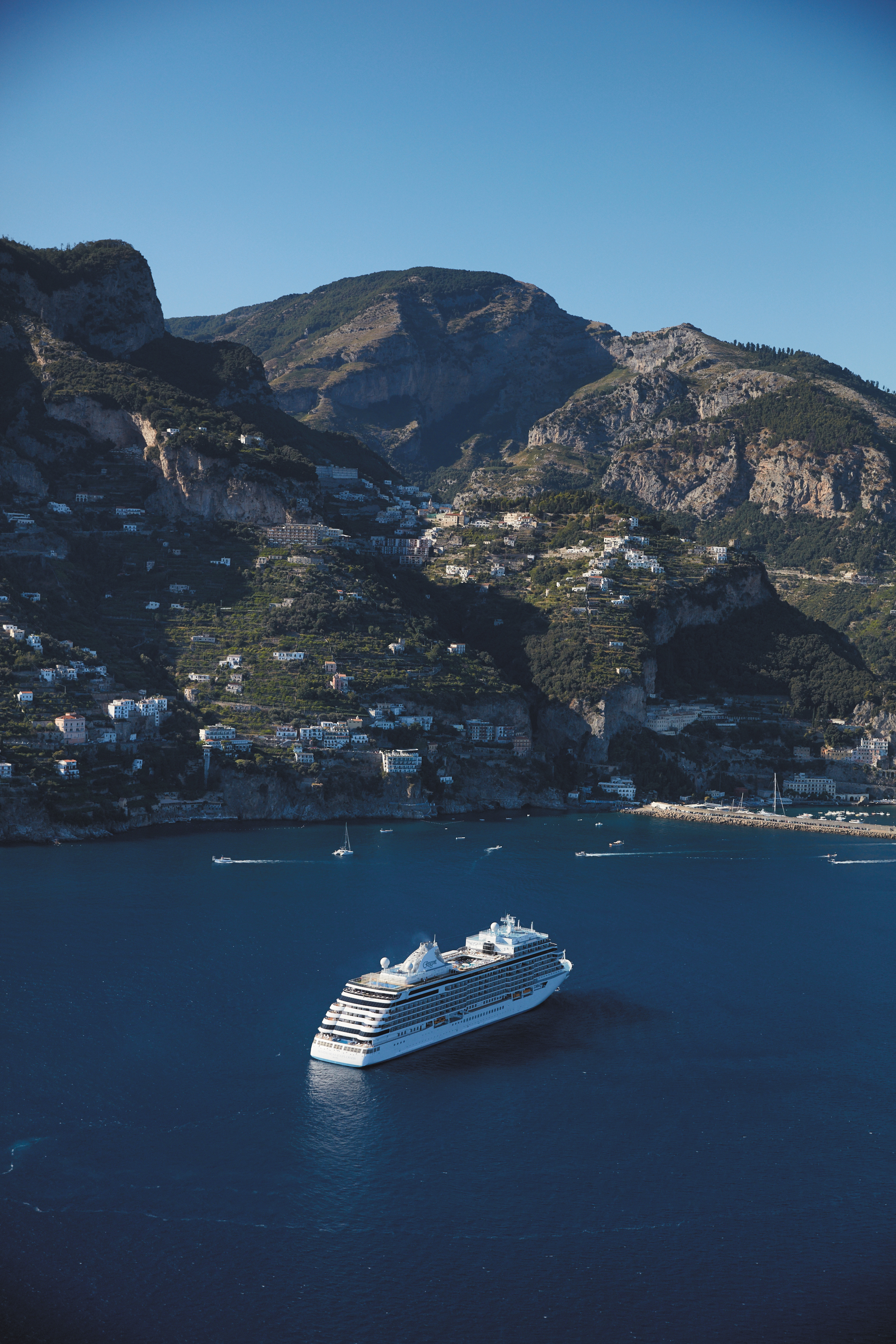 XL Cruise Regent Seven Seas Explorer Aerial