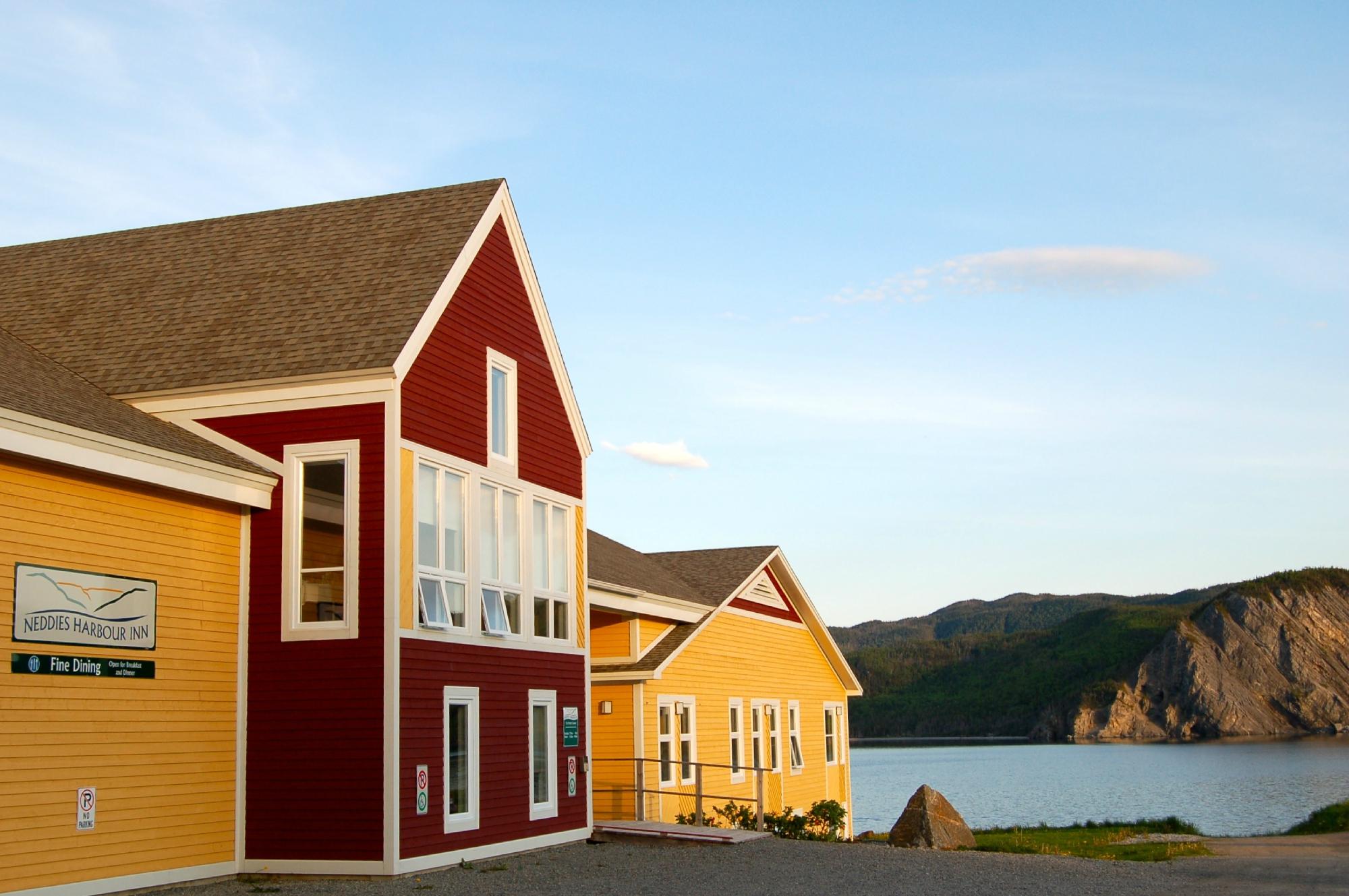 Xl Canada Newfoundland Neddies Harbour Inn Exterior