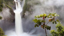 XL Ecuador San Rafael Falls