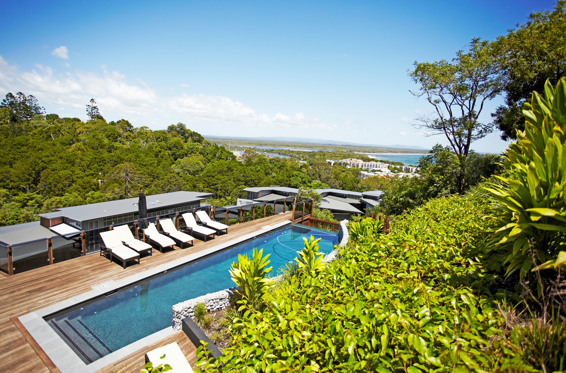 Xl Australia Peppers Noosa Resort Villas Infinity Pool