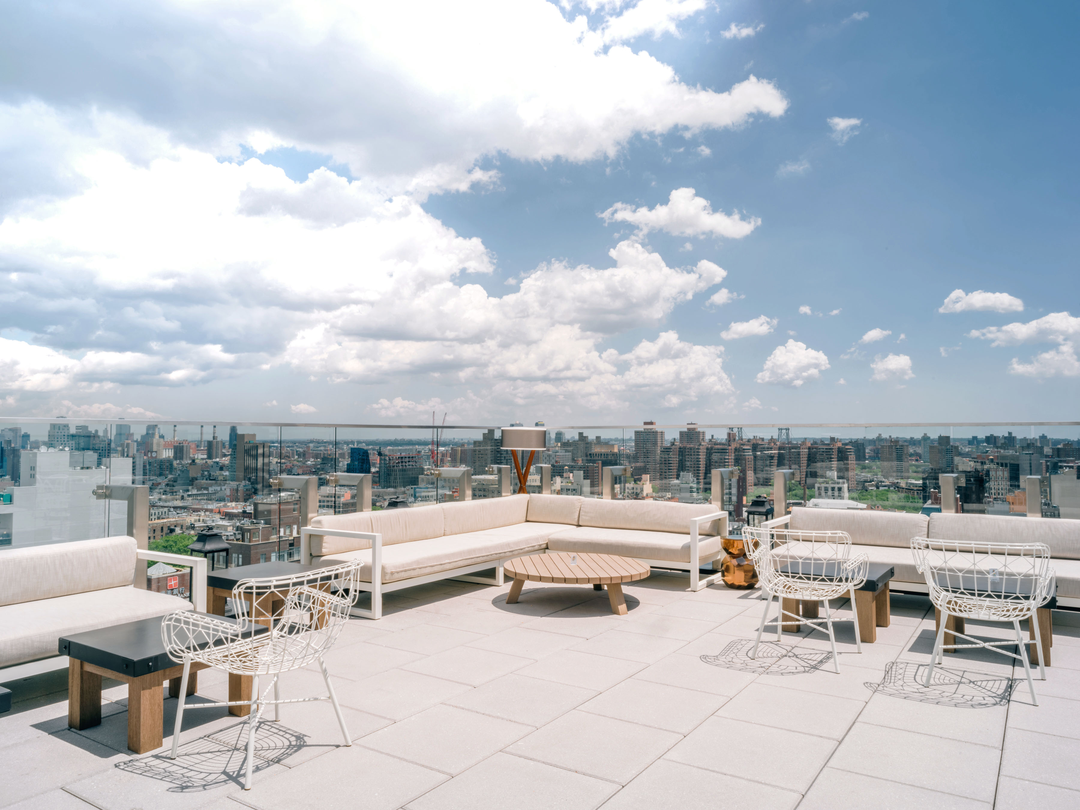 Xl Usa New York Hotel 50 Bowery Rooftop Bar