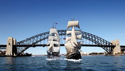 Xl Australia Sydney Tall Ship Experience Ships Soren Larsen Southern Swan Harbour Bridge