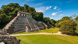 XL Mexico Palenque Pyramids