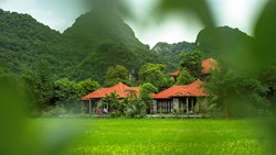 Small Vietnam Ninh Binh Tam Coc Overview