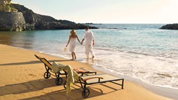 XL Spain Tenerife Abama Beach Sunbeds Beach Couple People