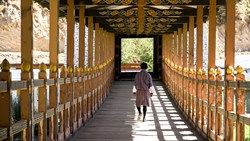 Xl Bhutan Six Senses Thimpu Local Bridge Thimphu
