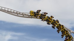 Xl Abu Dhabi Ferrari World Abu Dhabi Flying Aces